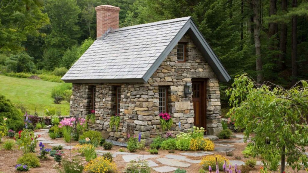 Tiny House built on foundation